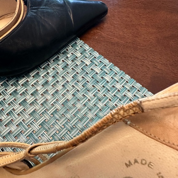 **Gorgeous Chanel Two-tone Slingback 3.5” Heels, Black and Tan, Size 40 - Picture 7 of 11